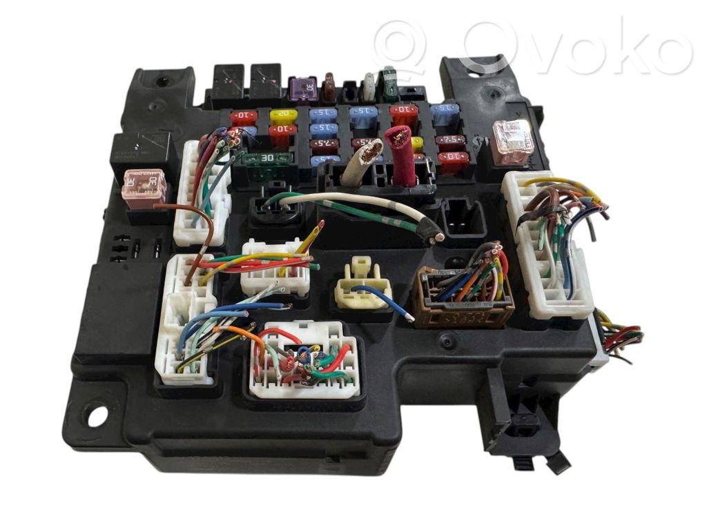 Mitsubishi Outlander Fuse module 