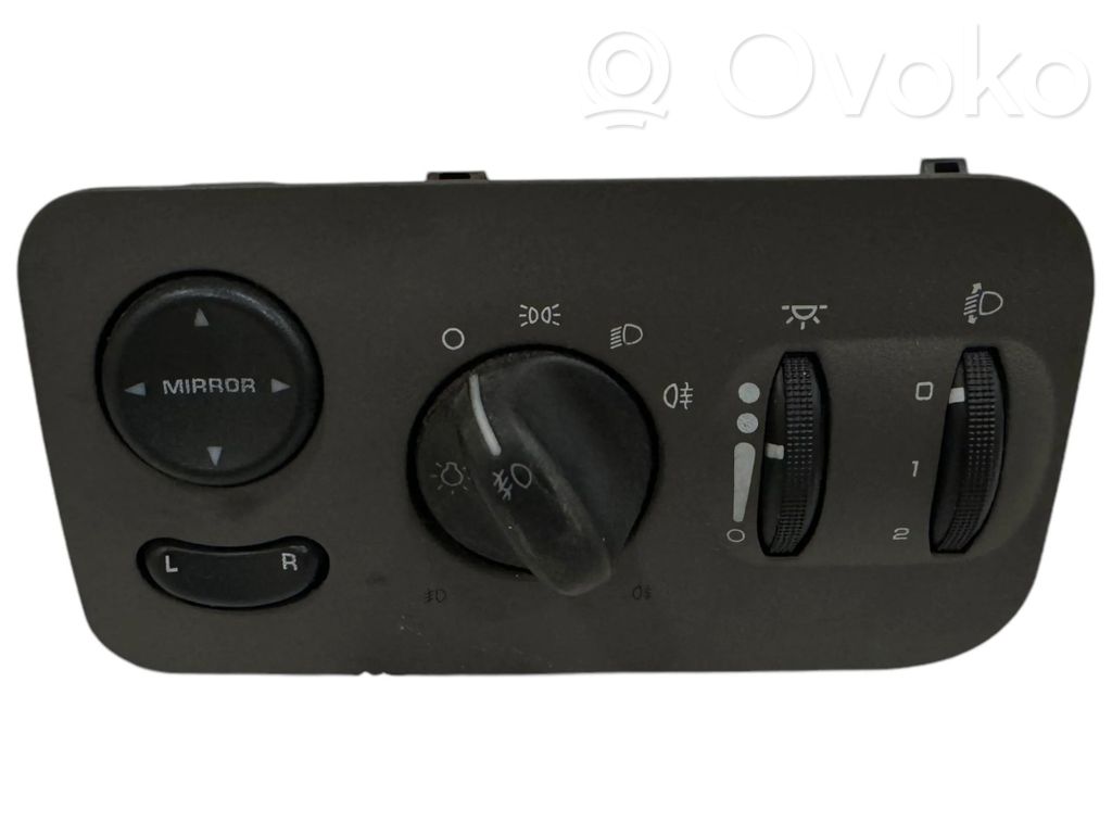 Chrysler Voyager Light switch 