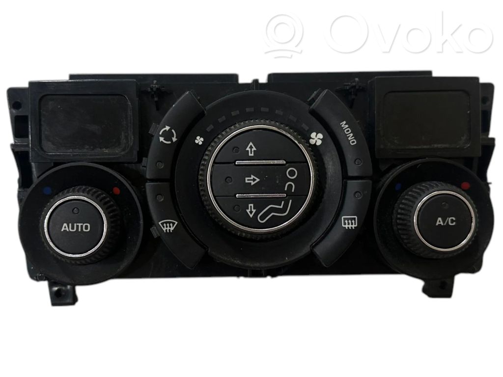 Peugeot 308 Climate control unit 