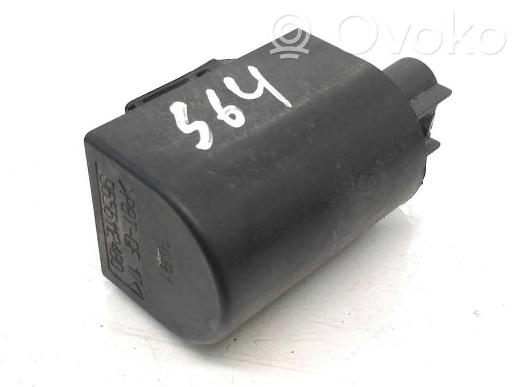 Peugeot Expert Coolant fan relay 