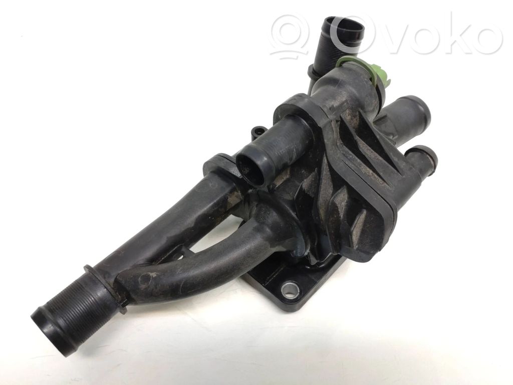 Volvo V60 Termostats / termostata korpuss 