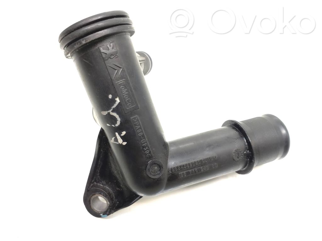 Volvo V60 Engine coolant pipe/hose 
