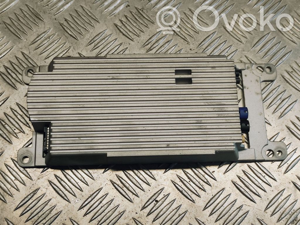 BMW 3 E90 E91 Sound amplifier 