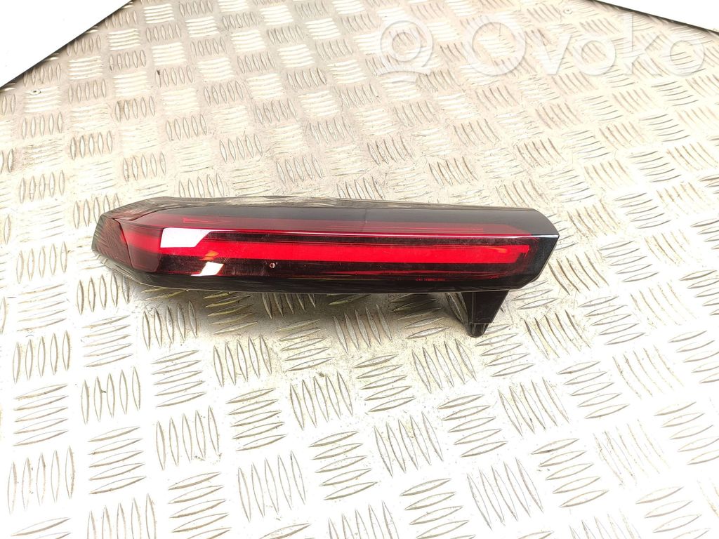 Citroen C4 III e-C4 Takaluukun takavalot 