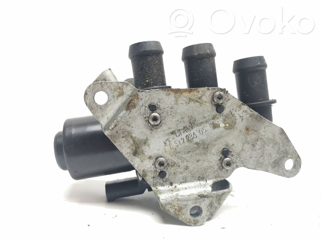 BMW 3 F30 F35 F31 Valvola di regolazione del liquido di raffreddamento e del riscaldatore 