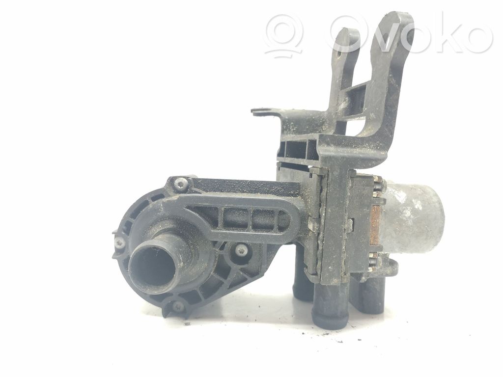 Audi A8 S8 D3 4E Zusatzwasserpumpe 