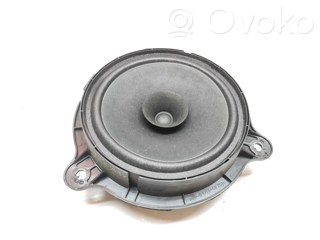 Renault Trafic III (X82) Front door speaker 