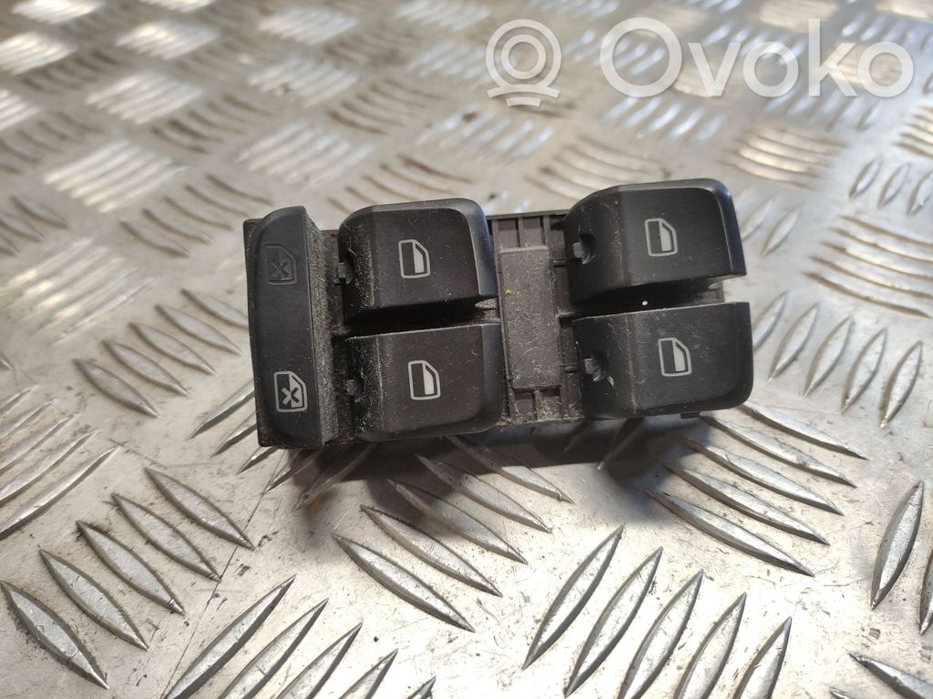 Audi A4 S4 B8 8K Electric window control switch 
