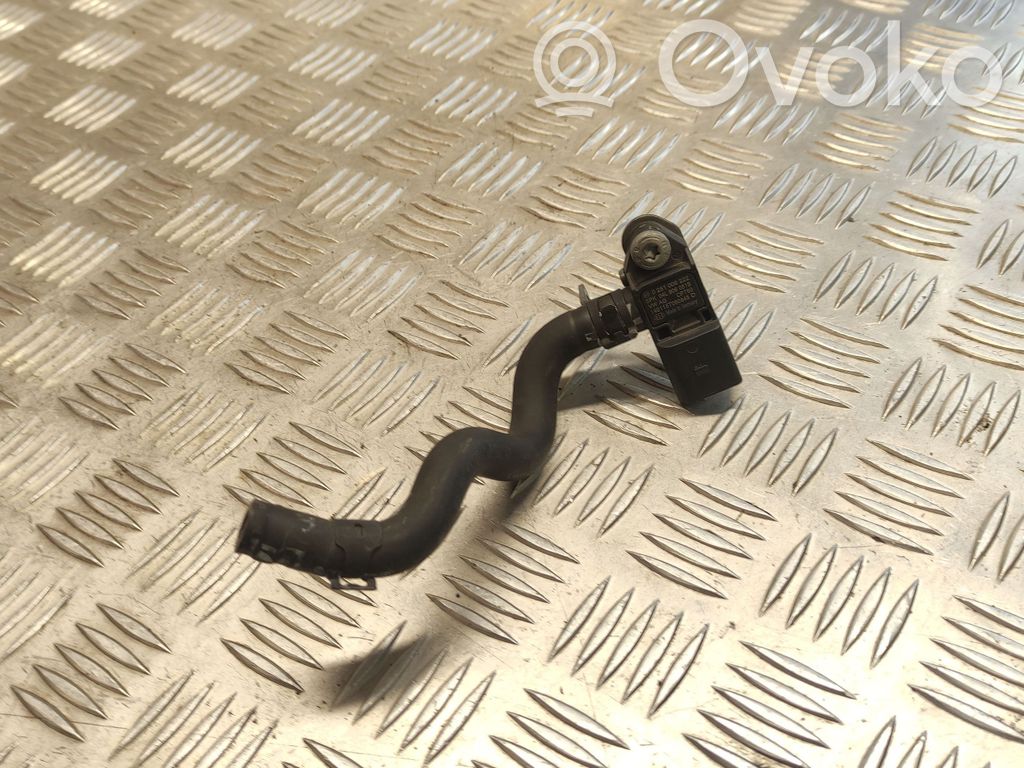 Skoda Octavia Mk3 (5E) Exhaust gas pressure sensor 