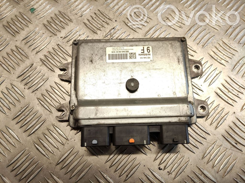 Nissan Juke I F15 Engine control unit/module 