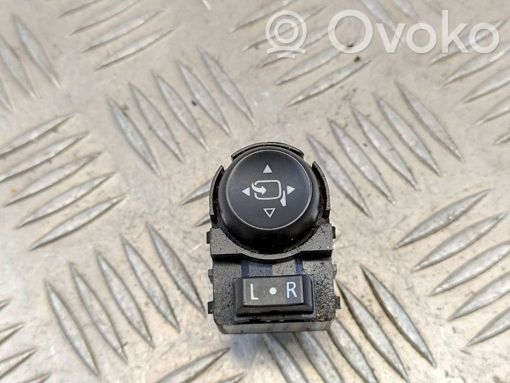 Opel Astra K Wing mirror switch 
