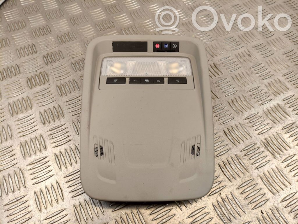 Opel Astra K Luz del asiento delantero 