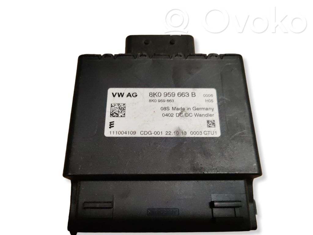 Audi A4 S4 B8 8K Voltage converter/converter module 