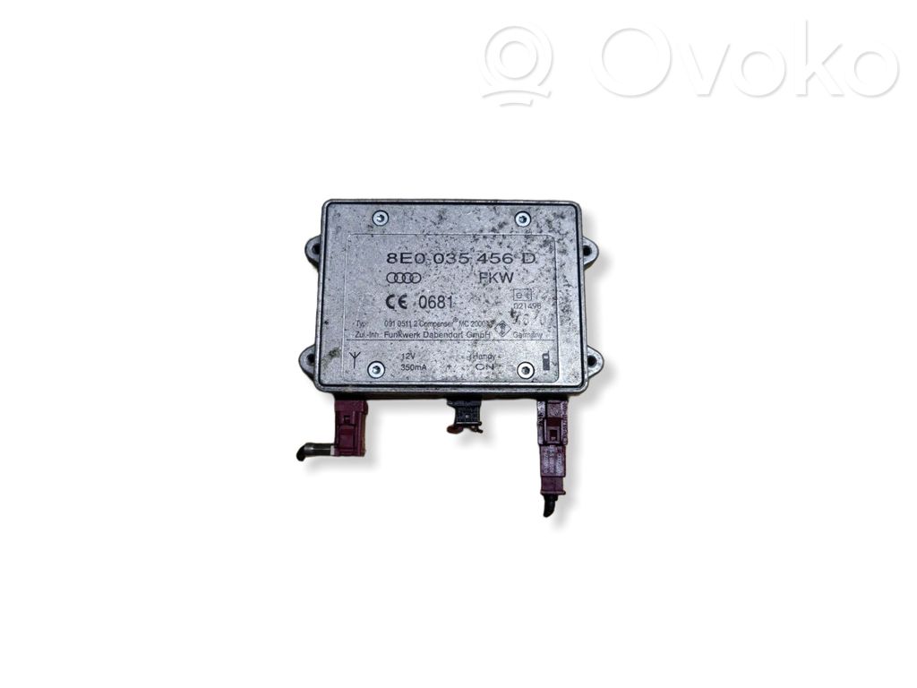 Audi A4 S4 B7 8E 8H Antenos stiprintuvas 