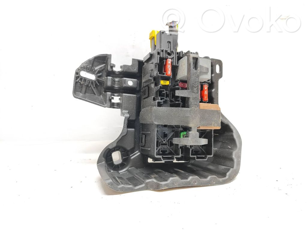 Citroen C4 III e-C4 Fuse box set 