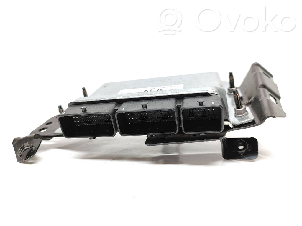 Dacia Sandero III Engine control unit/module 