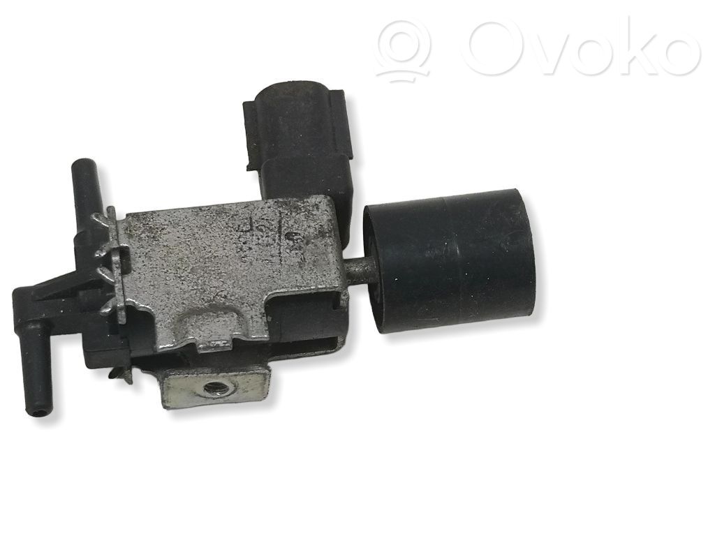 Lexus ES 250 - 300 - 330 Válvula de vacío 