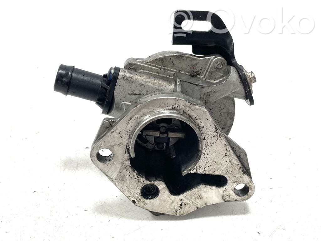 Dacia Lodgy Pompe à vide 