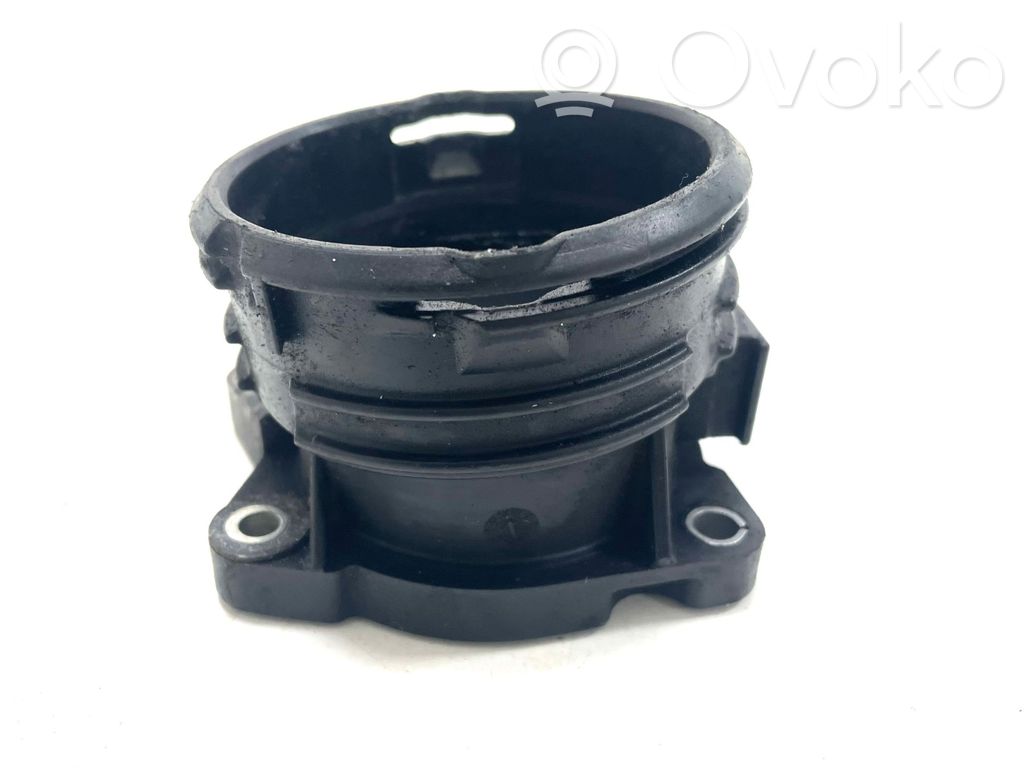 Mercedes-Benz E W211 Intercooler pipe mounting bracket 