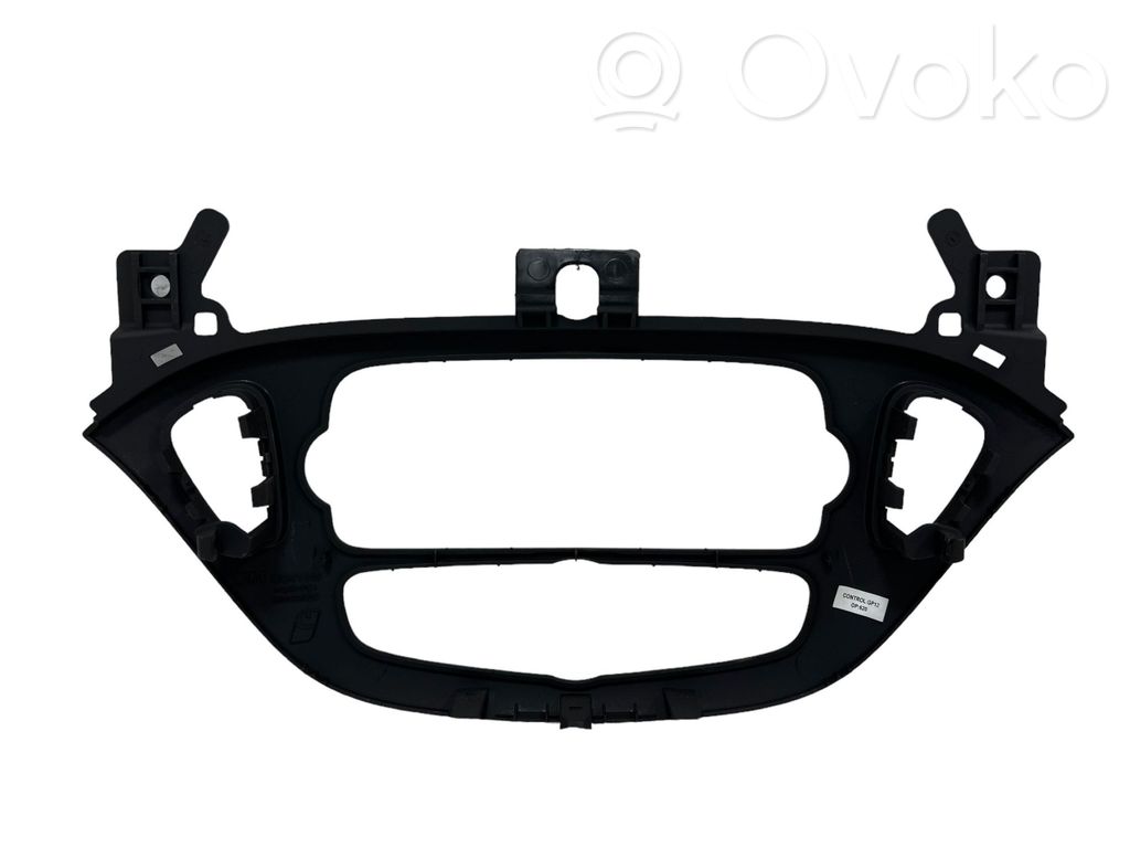 Opel Corsa E Radio/GPS head unit trim 
