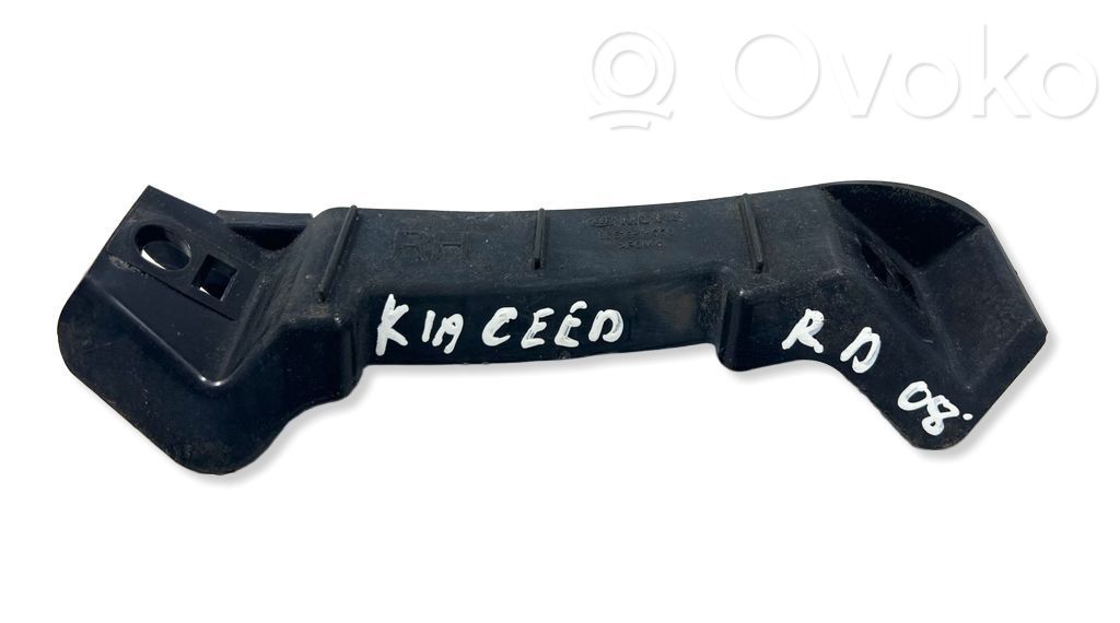 KIA Ceed Front bumper mounting bracket 