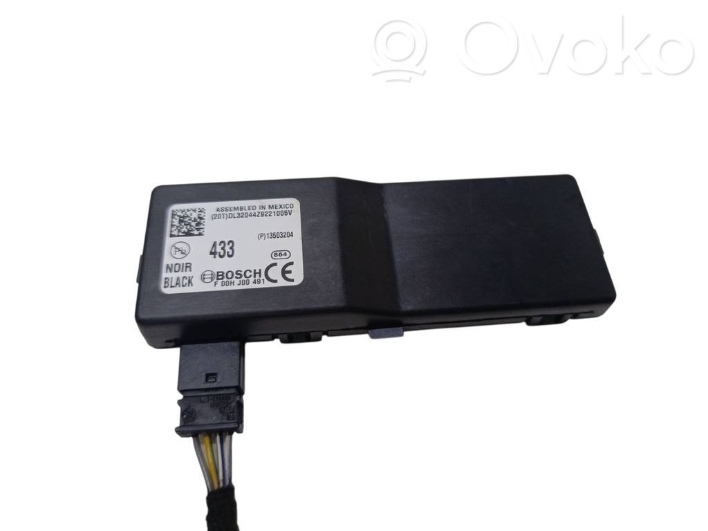 Opel Insignia A Door central lock control unit/module 