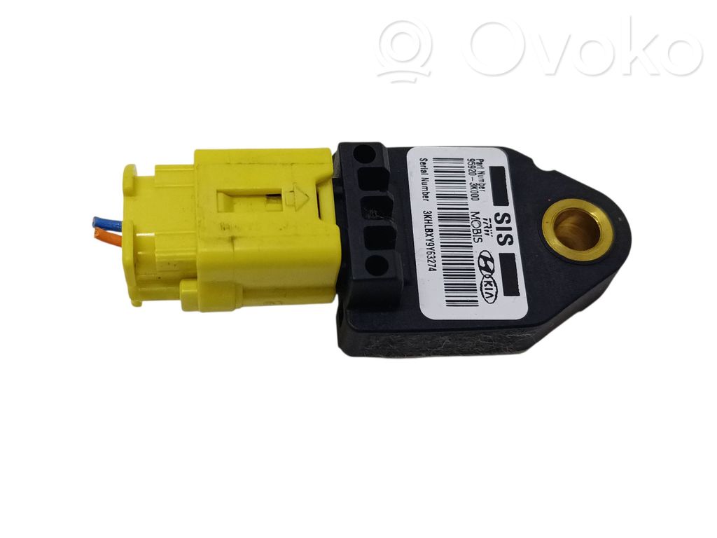 Hyundai i30 Airbagsensor Crashsensor Drucksensor 