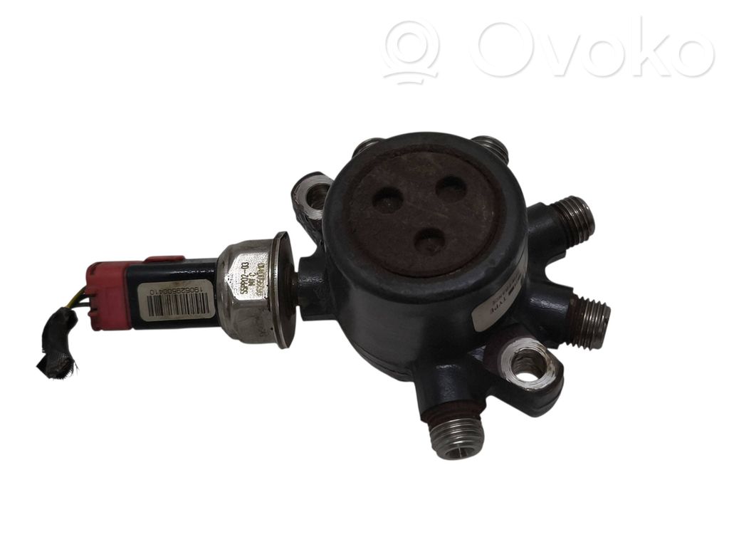 Ford Focus Fuel main line pipe 