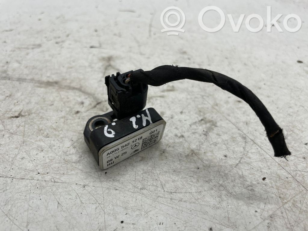 Mercedes-Benz ML W164 Airbagsensor Crashsensor Drucksensor 