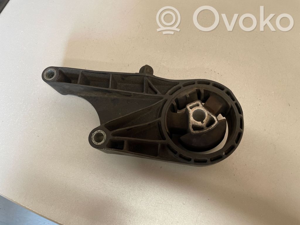Opel Astra J Engine mount bracket 