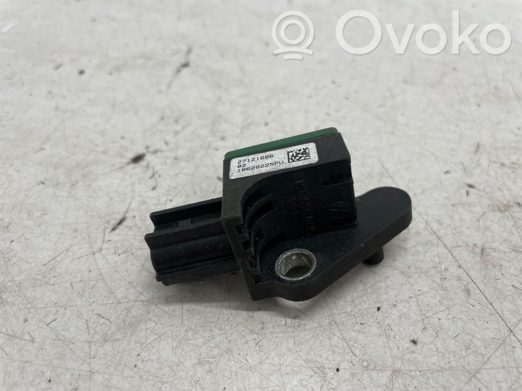 Volkswagen PASSAT B7 Senzor impact/declanșare airbag 
