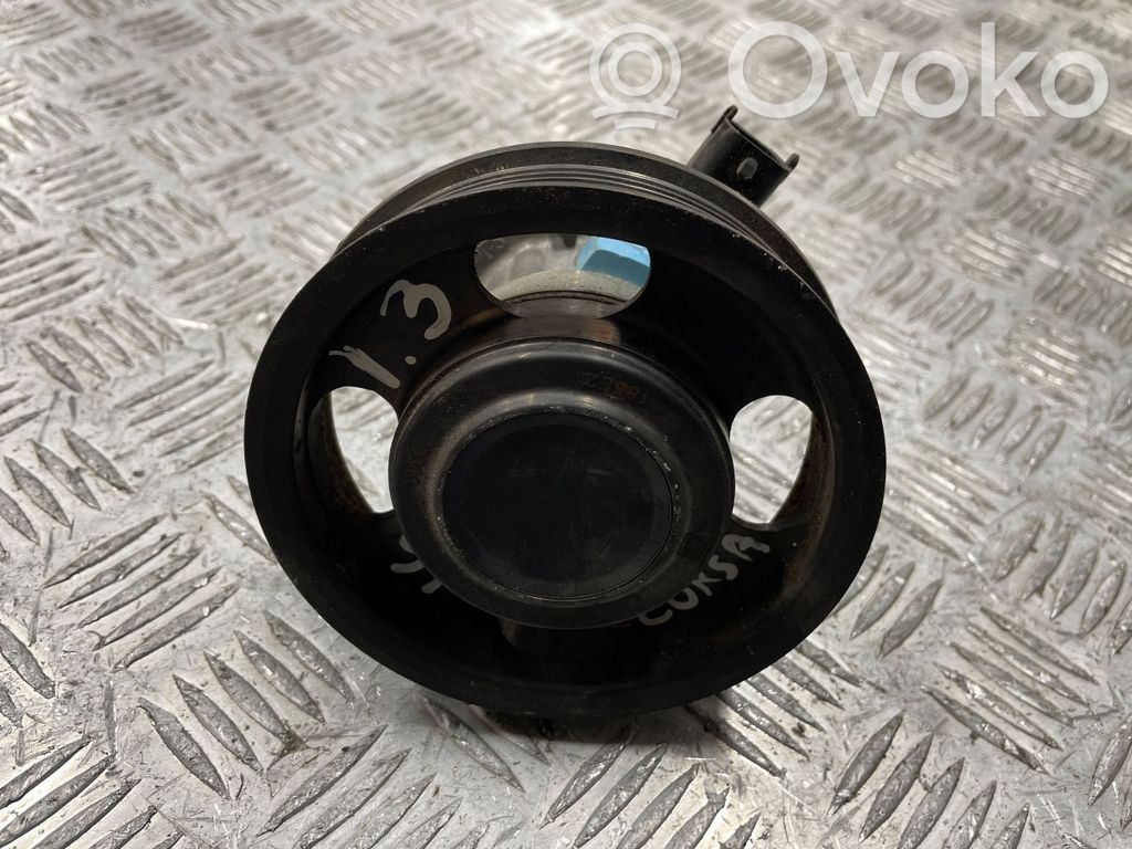 Opel Corsa E Vandens pompa 
