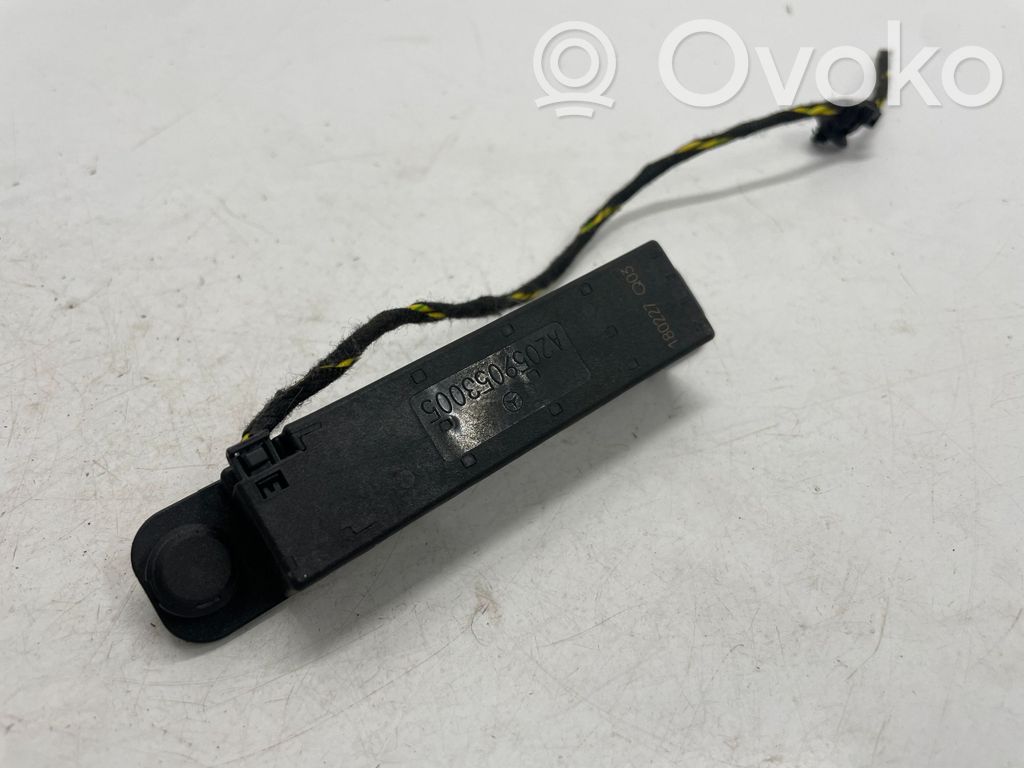 Mercedes-Benz E W213 Antena wewnętrzna 