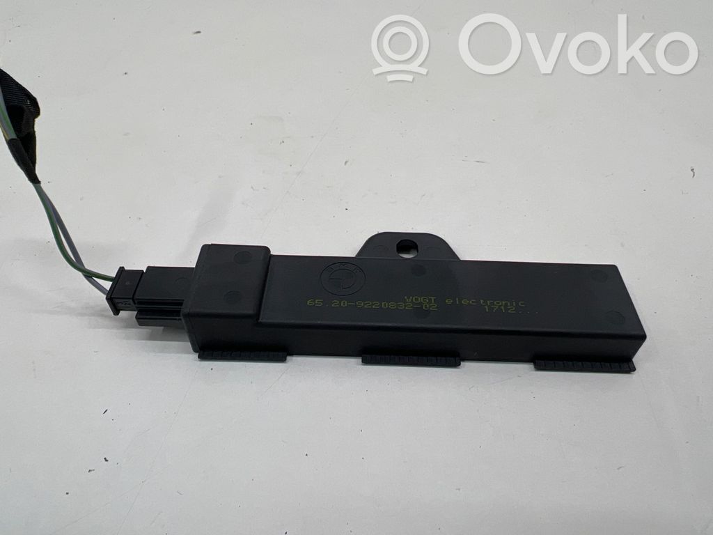 Mini Cooper Countryman F60 Interjero komforto antena 