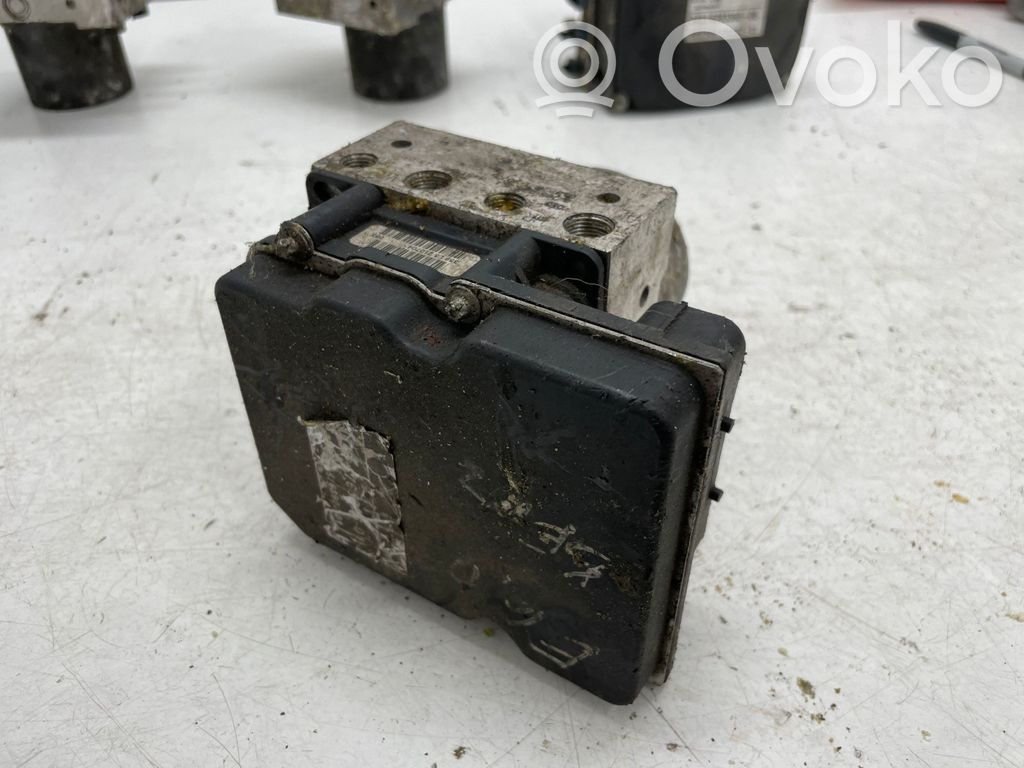 BMW 5 E60 E61 ABS Blokas 