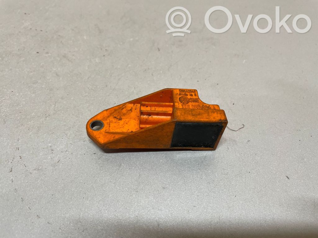 Skoda Fabia Mk2 (5J) Airbagsensor Crashsensor Drucksensor 