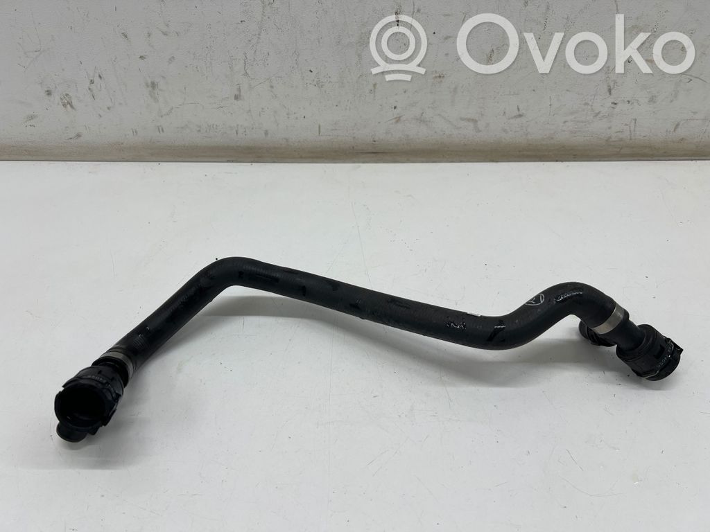 BMW i4 Engine coolant pipe/hose 