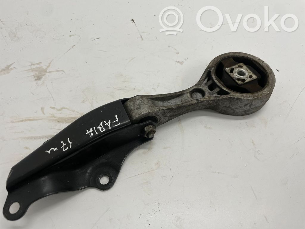 Skoda Fabia Mk3 (NJ) Supporto della scatola del cambio 