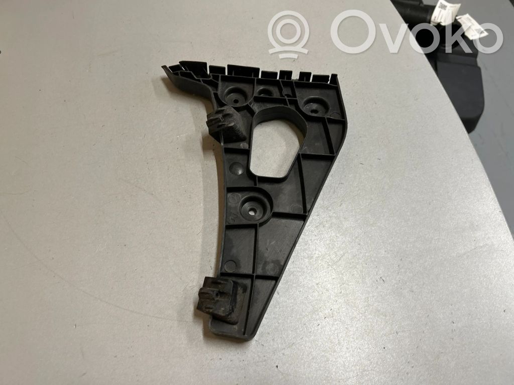 Audi A1 Takapuskurin kannake 