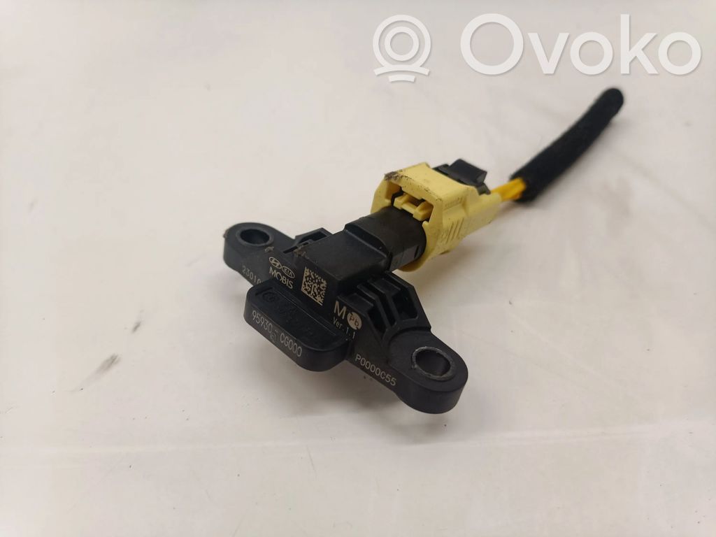KIA Niro Airbag deployment crash/impact sensor 