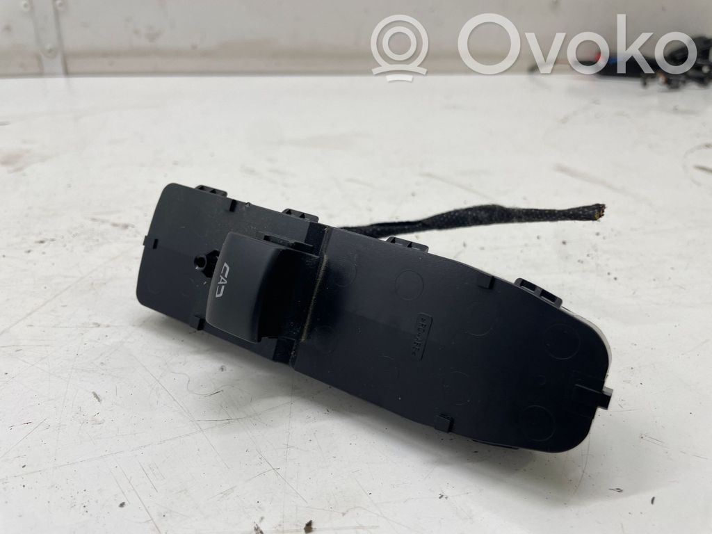 Opel Insignia B Electric window control switch 