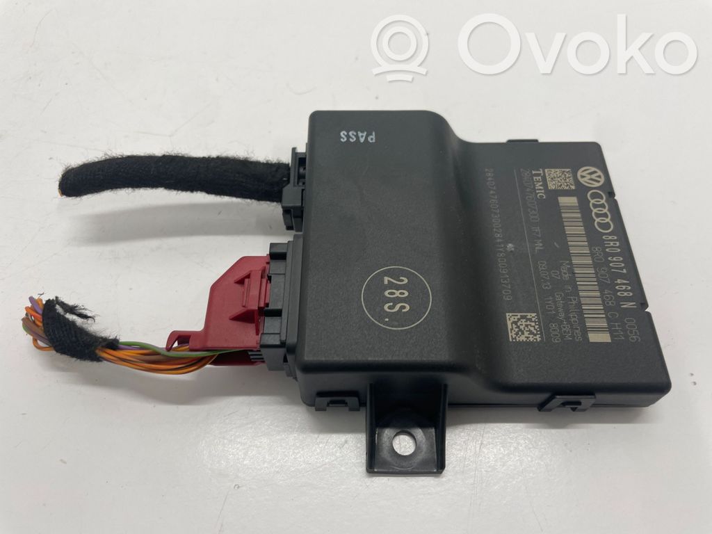 Audi A4 S4 B8 8K Gateway control module 