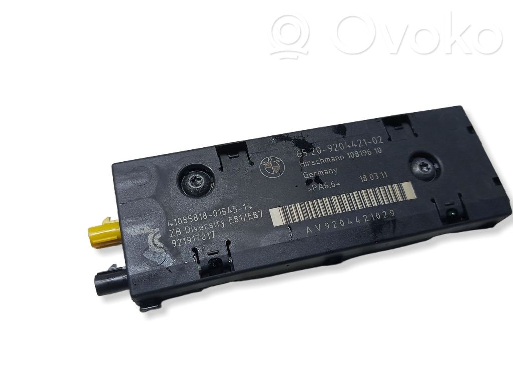 BMW 1 E81 E87 Antenos stiprintuvas 