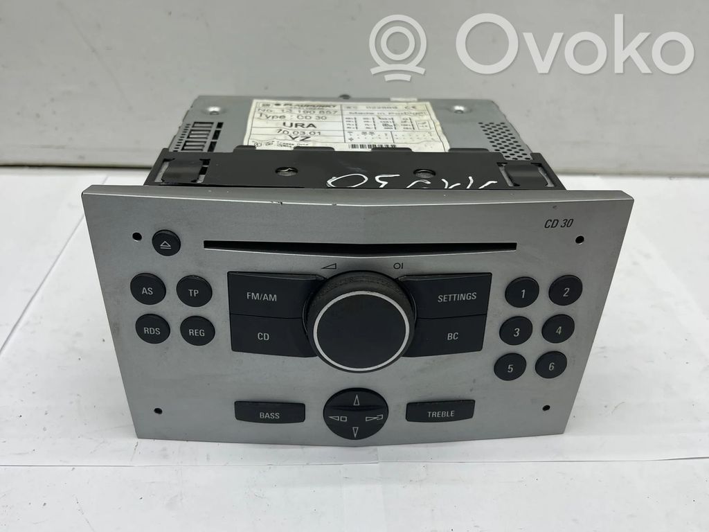 Panel / Radioodtwarzacz CD/DVD/GPS   13190857,453116246,022669,022669,13190857,7644221317,8618001498,8618001500,8634360613,M003151180741