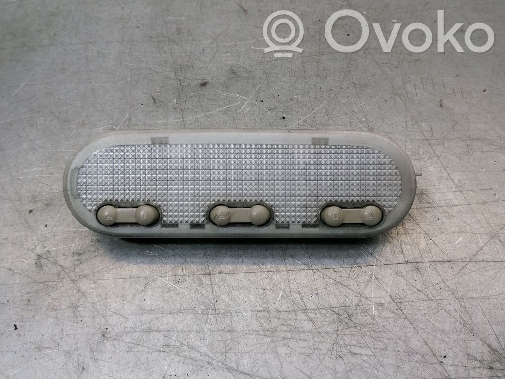 Renault Scenic II -  Grand scenic II Front seat light 