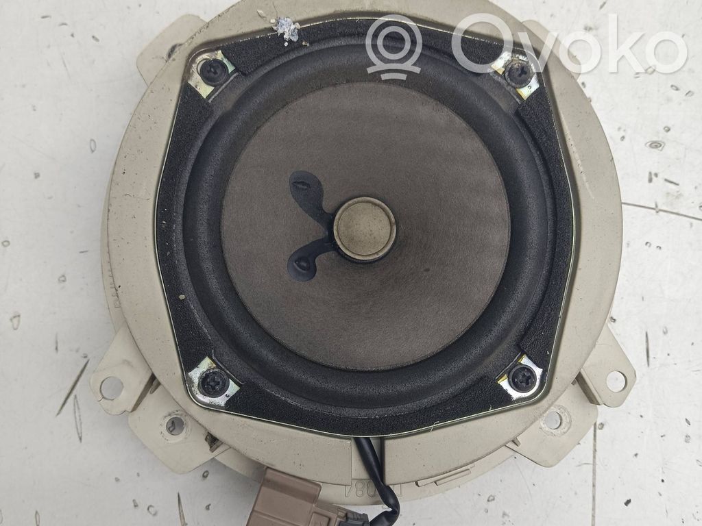 KIA Picanto Etuoven kaiutin 