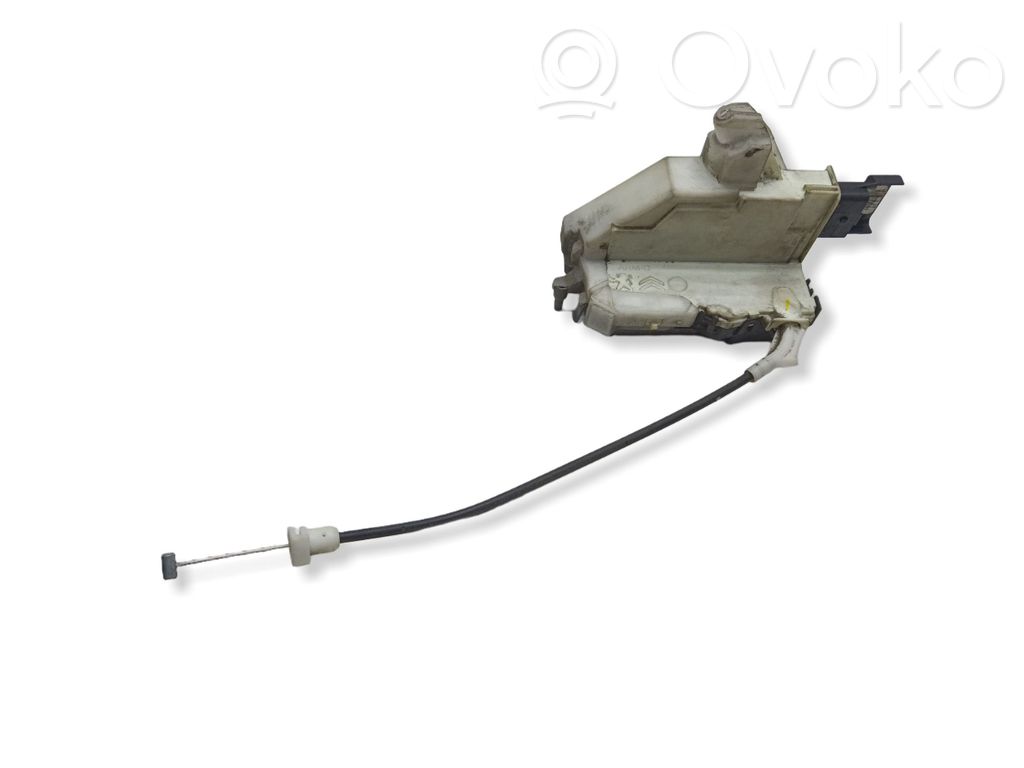 Citroen C3 Front door lock 