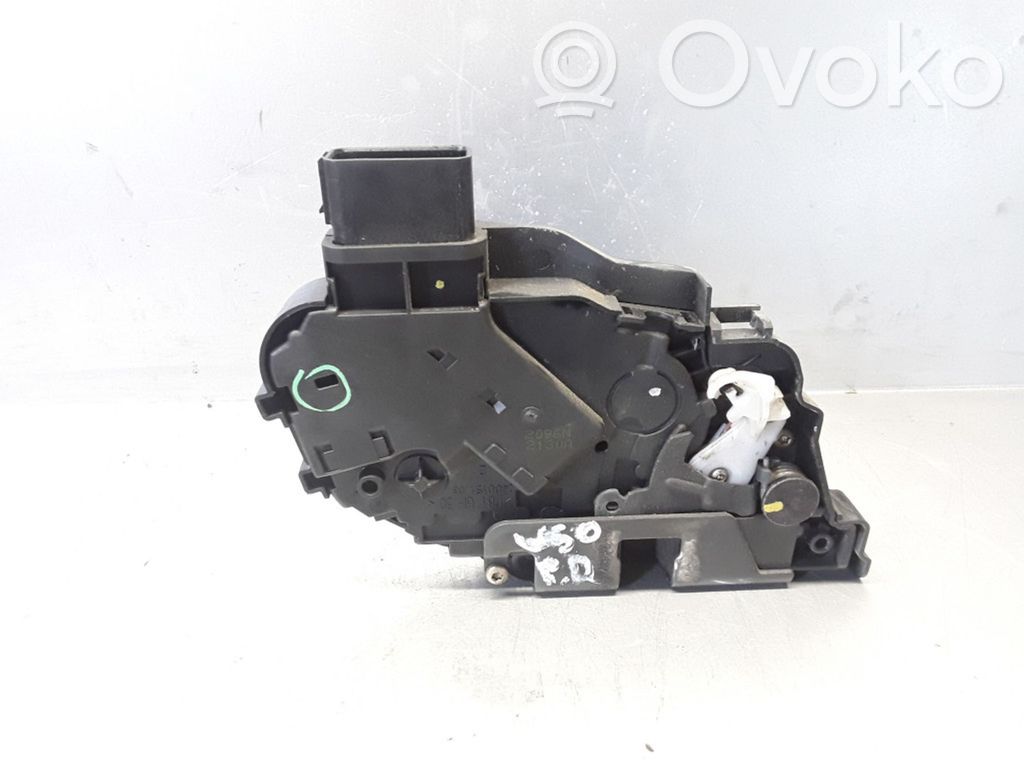 Volvo V50 Priekšpusē slēdzene 