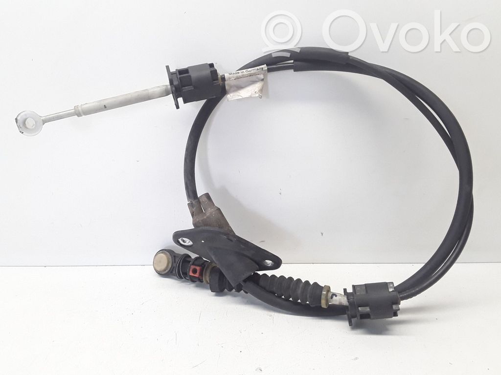 Volvo S60 Gear shift cable linkage 