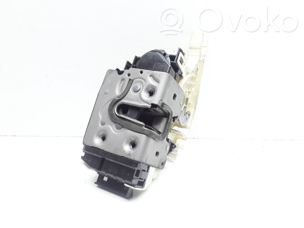 Zamek drzwi przednich   A0997200435